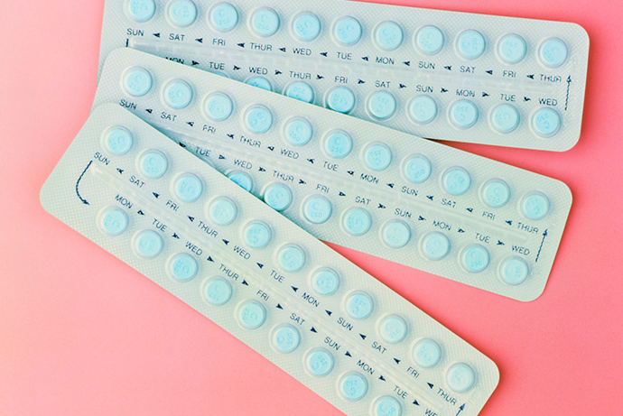 경구피임약 복용 중 흡연하면 어떤 부작용이 나타나나요? 관련 해부 구조 그림